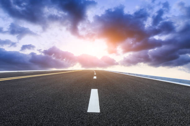istock Beautiful sky cloud and asphalt road landscape 1000484368
