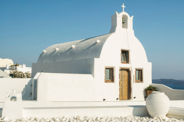 istock White Church at Oia, Santorini, Greek Islands 1000936232