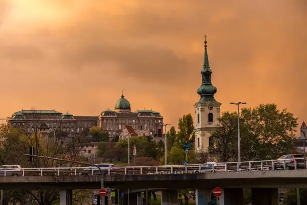 Above Budapest, desert sand was wind blown. This was due to this strange phenomenon.