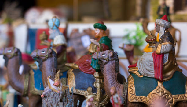 три короля рождества установить на верблюдах - gift christmas christmas present three objects стоковые фото и изображения