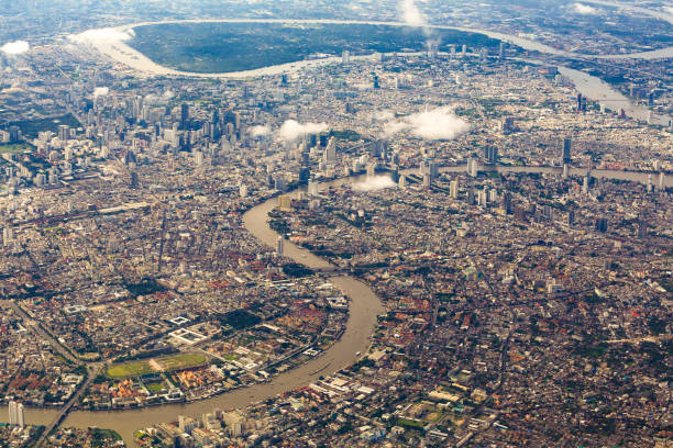 istock City top view look from airplane 1001238718