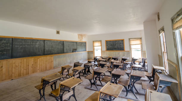 Inside of abandoned school in Bannack Abandoned classroom in Bannack State Park.
Bannack is a ghost town in Montana. covered wagon horse cart snow winter stock pictures, royalty-free photos & images
