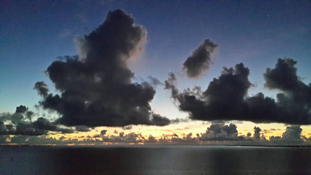 istock Ocean with clouds and sunshine landscape 1001349768