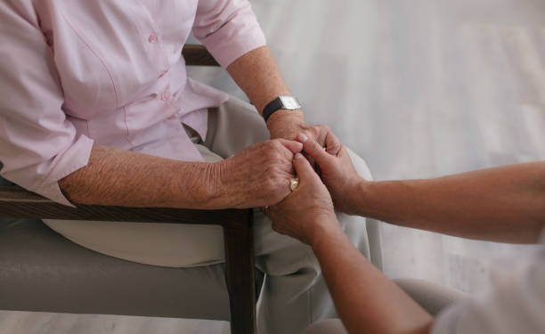 istock Reach out and show you care 1001362204