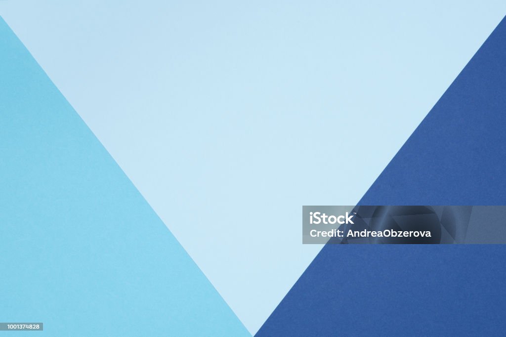 Plano de geometría abstracta pone fondo de minimalismo de textura de papel de colores pastel azul y turquesa. Plantilla formas y líneas geométrica mínimas. - Foto de stock de Fondo azul libre de derechos