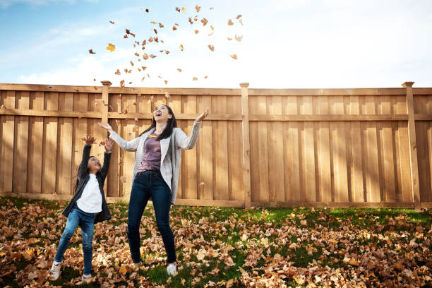 istock Autumn makes everyone feel like a kid again 1001402280