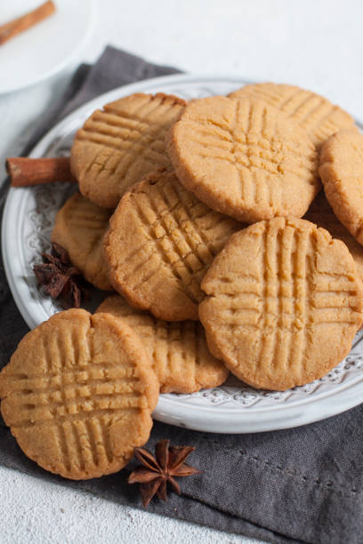 istock American peanut butter cookies with fork marks 1001483312