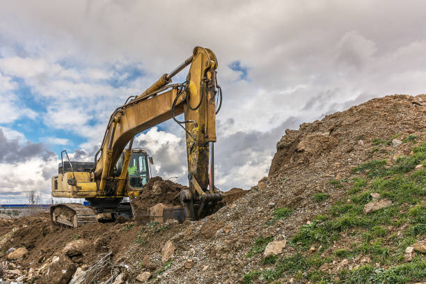 istock Excavator building a road in Spain 1001595350
