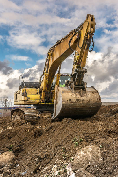 istock Excavator building a road in Spain 1001595574