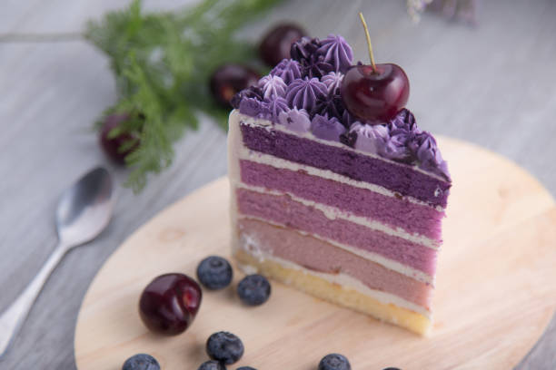 istock Blueberry cake on a wooden background 1001639586