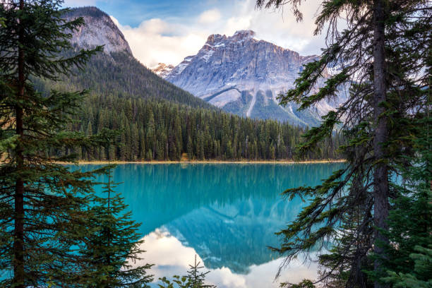istock Trail around Emerald Lake in Yoho National Park in Autumn 1001653656