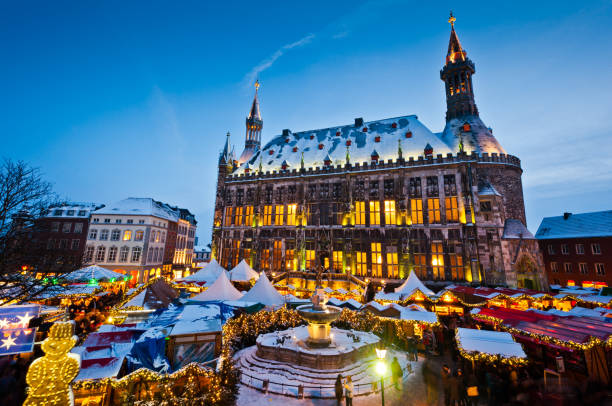 istock Aachen Christmas Market in December 1001727662