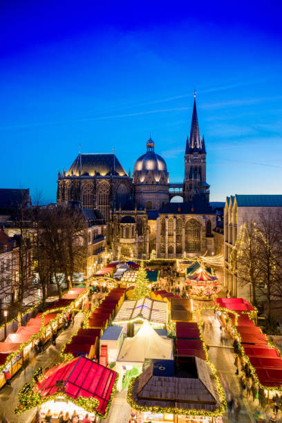 istock Aachen Christmas Market in December 1001728168