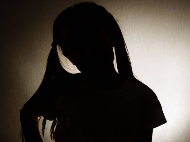 istock Silhouette of ittle girl 1001731402