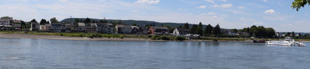 istock Linz am Rhein, view over the river 1001734744