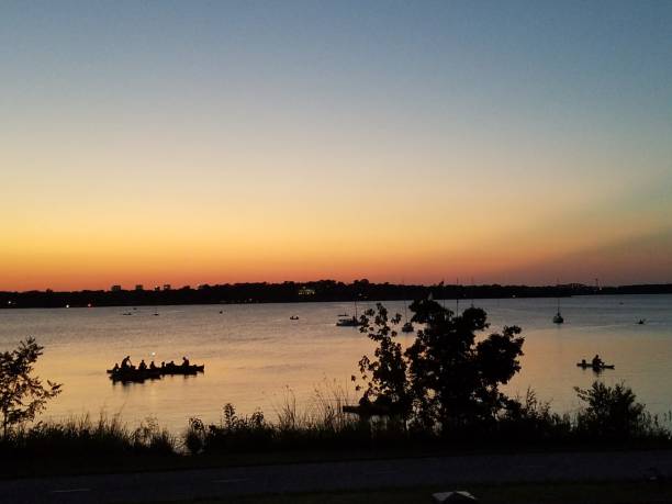 istock Sunsets Dallas Arboretum 1 1001787312