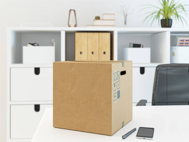 istock Digital Signature Pen and Smartphone on the box 1001974536
