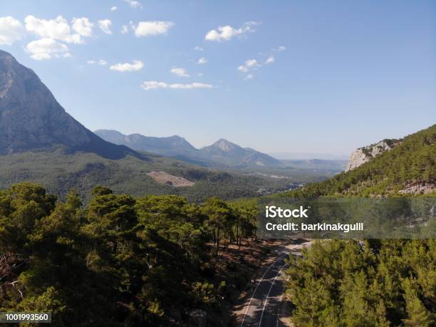 Camino De La Montaña Foto de stock y más banco de imágenes de 2015 - 2015, Aire libre, Antalia