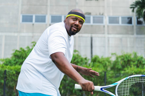 istock Player ready to hit a tennis ball 1002168804