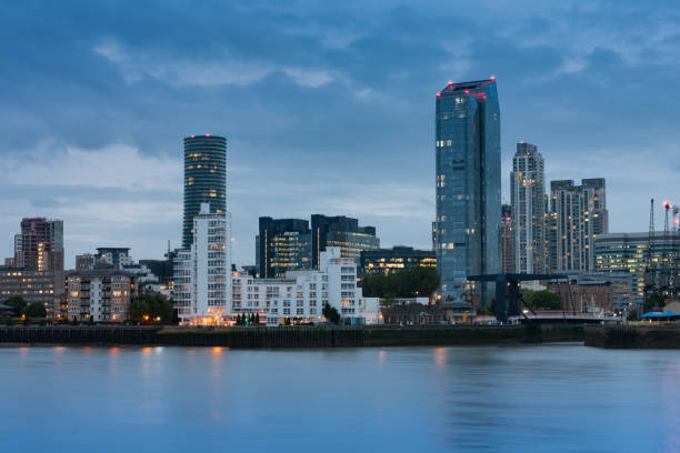 istock Office buildings in Canary Wharf in London 1002405726