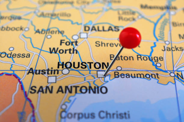 Houston on map, Texas, EUA Pin marked city of Houston on map, Texas, United States topographic map photos stock pictures, royalty-free photos & images