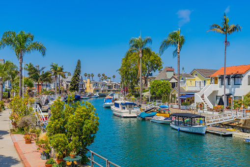 beach house with water, beach house with palm trees, Long Beach beach house, Beach house with boats, calm water, turqouise water, Naples - Long Beach, California