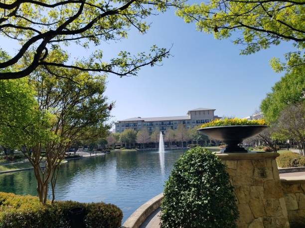 istock Shops at Legacy Plano Texas 1 1002522816