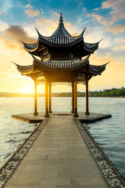 istock Hangzhou west lake jixian pavilion at sunset 1002640970