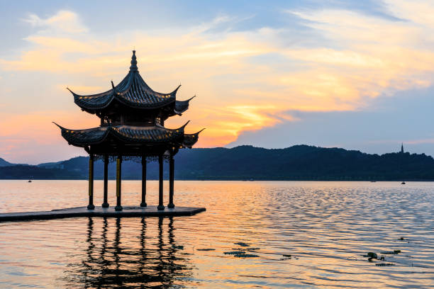 istock Hangzhou west lake jixian pavilion at sunset 1002647798