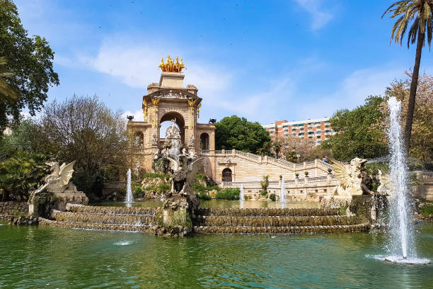 istock Fontain Font de la Cascada Parc de la Ciutadella Barcelona 1002700086