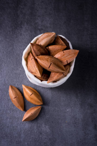 5,000+ Free Pili Nuts & Nuts Images - Pixabay