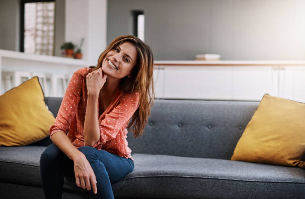 istock Sofa all Saturday? Sign me up 1002862842