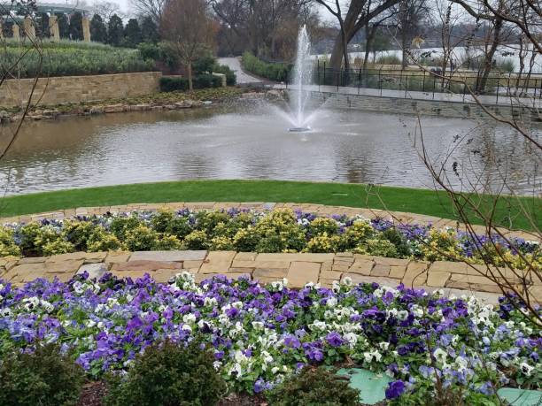 istock Gardens, Flowers, Music, Sculptures 1003210412