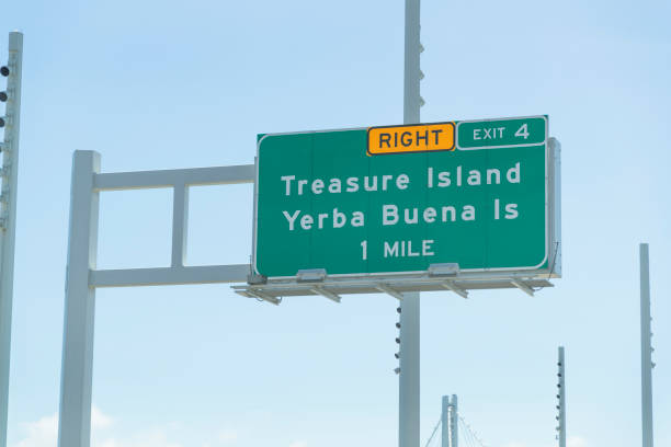 istock Treasure Island road sign 1003283716