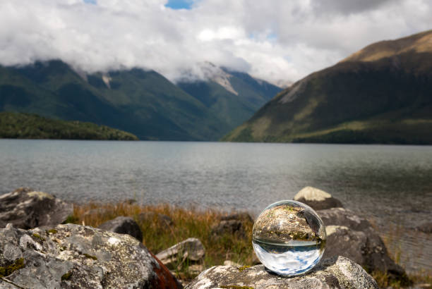 istock Crystal ball refraction photography in nature 1003297336