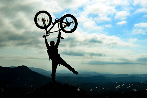 istock happy, healthy and adventurous bicycle enthusiast 1003319974