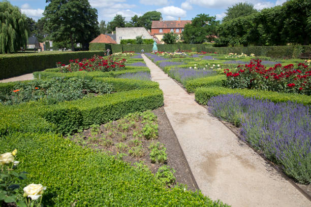 istock Kings Garden Park; Copenhagen 1003336718