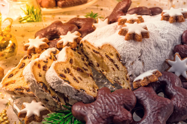 istock tasty Christmas Stollen 1003386634
