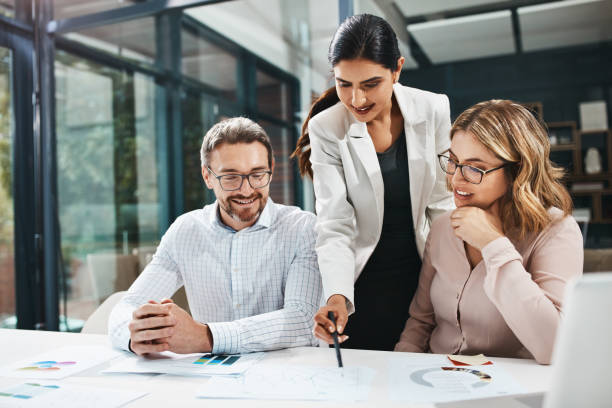 istock Making all the right business moves 1003399164