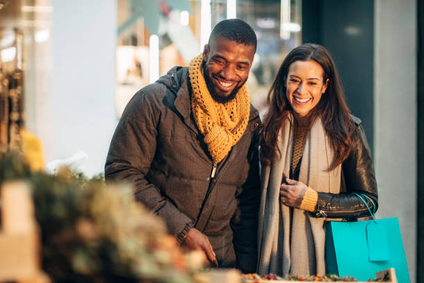 istock Deciding Which Wreath to Buy 1003490160