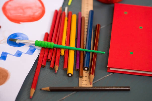 istock Mess in the the artist's studio, painting tools. Designer's working place. 1003541860