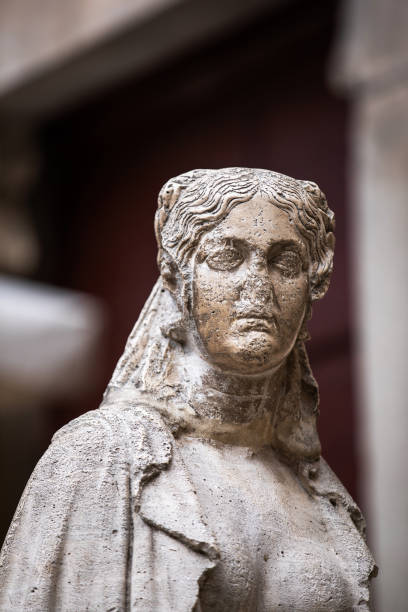 istock Street old bust Segovia Spain 1003829544
