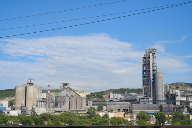 istock A large cement plant. Verkhnebakansky cement plant 1003896012