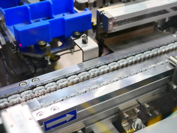 istock Empty conveyor belt of production line 1004007154