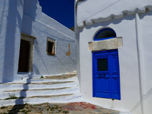 istock Street in Chora, Amorgos island, Greece 1004012874