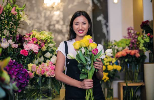istock Florist at work in a shop 1004104460