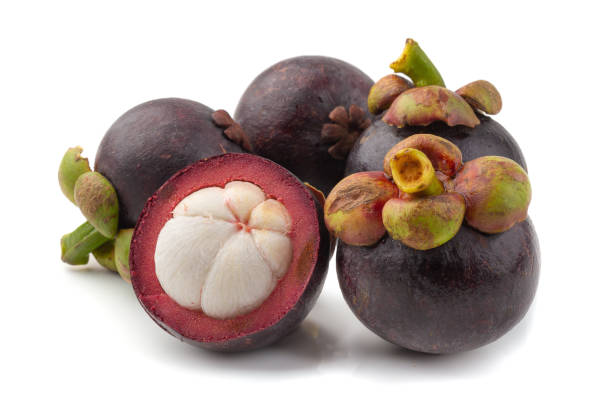 istock Ripe mangosteen fruit isolated on a white background 1004117706