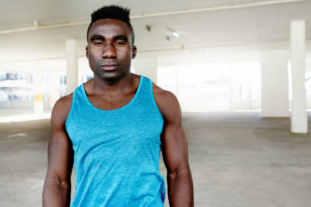 istock Face your fitness goals with focus 1004194688