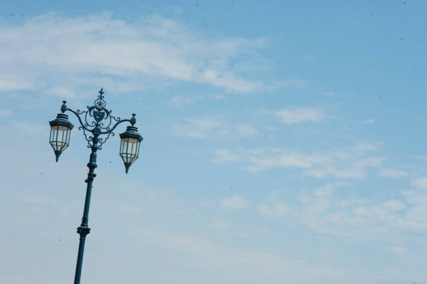 istock Portsmouth lampost 1004240946