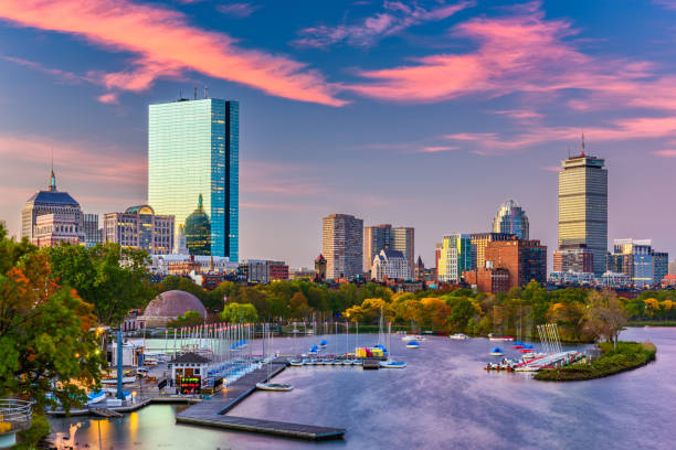 istock Boston, Massachusetts, USA River Skyline 1004244128